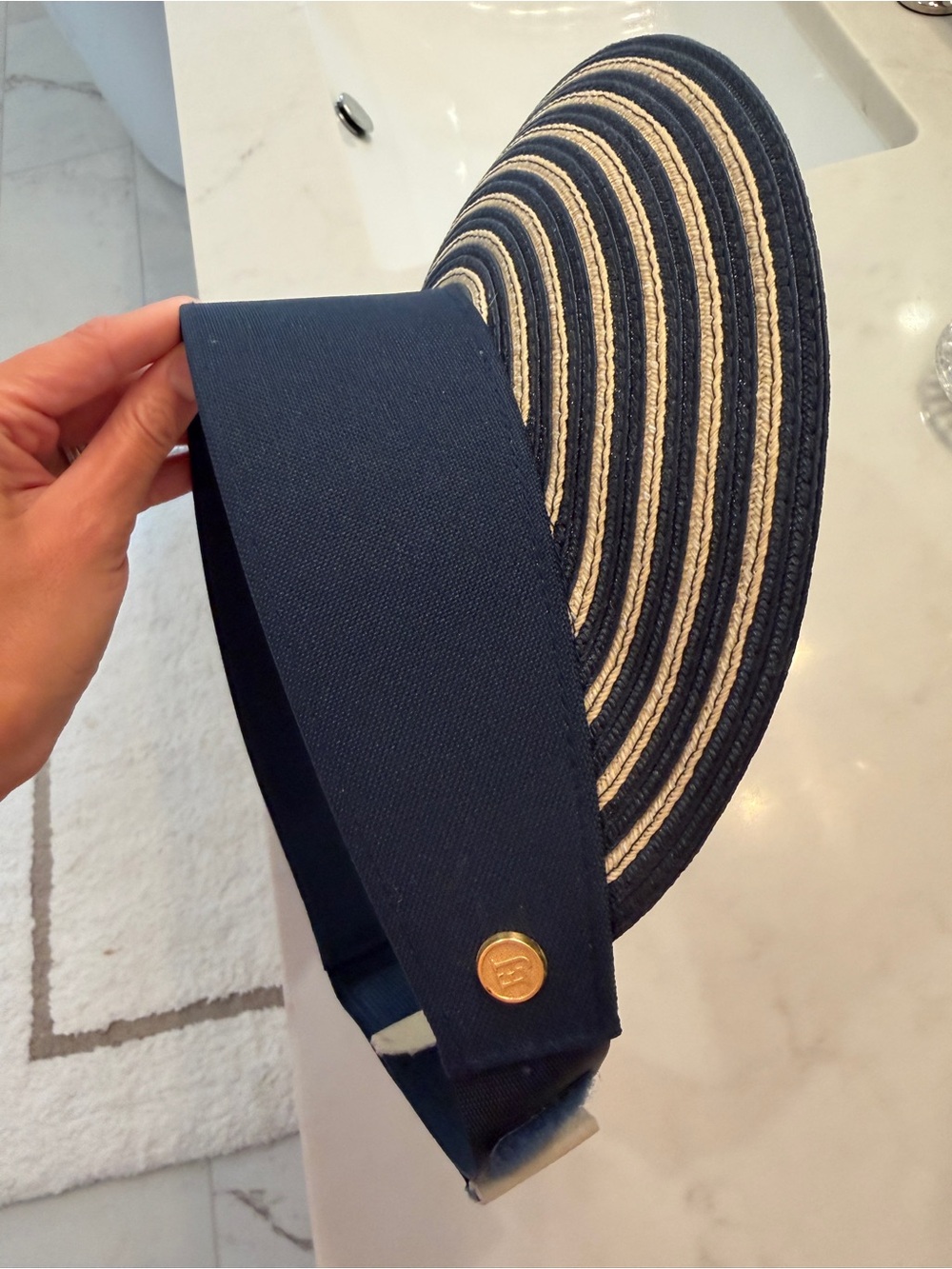 Eric Javits Champ Navy and Natural Striped Visor NWOT - Picture 6 of 7